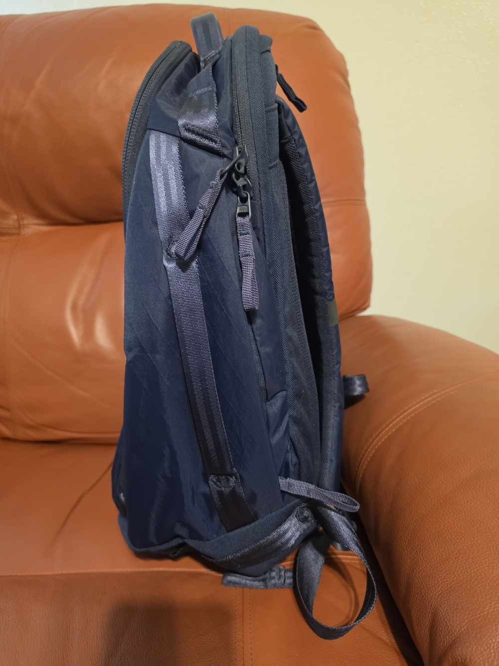 Max EDC Backpack - Picture 8 of 9
